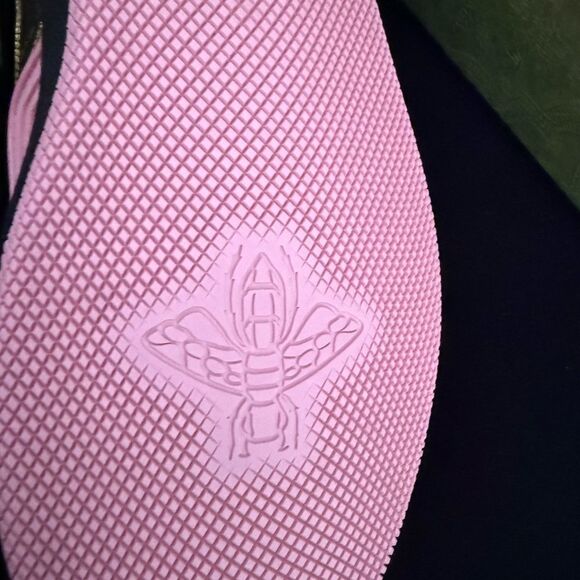 Brand new with box and dustbag Gucci Wmns Basket 'Black Gold Pink size 11 - Picture 8 of 12